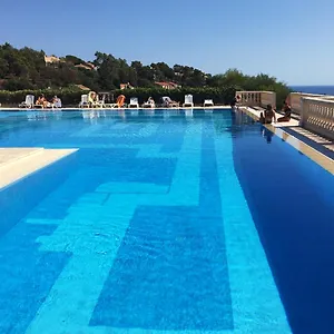  Appartement Apt. La Corniche 810 - F -