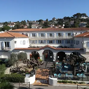 Le Provencal Logishotels Les Issambres